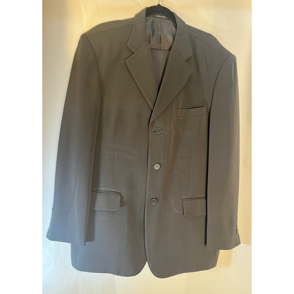 Vittorio St. Angelo Mens 2 Piece Suit 44R Jacket 38R Pleated Pants Black 3 Butt